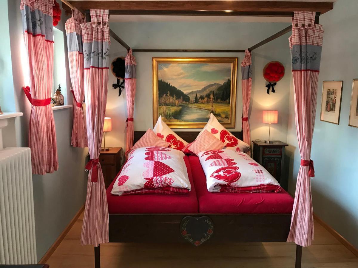Waldhotel Auerhahn "Hochkopfhaus" Todtnau Dış mekan fotoğraf
